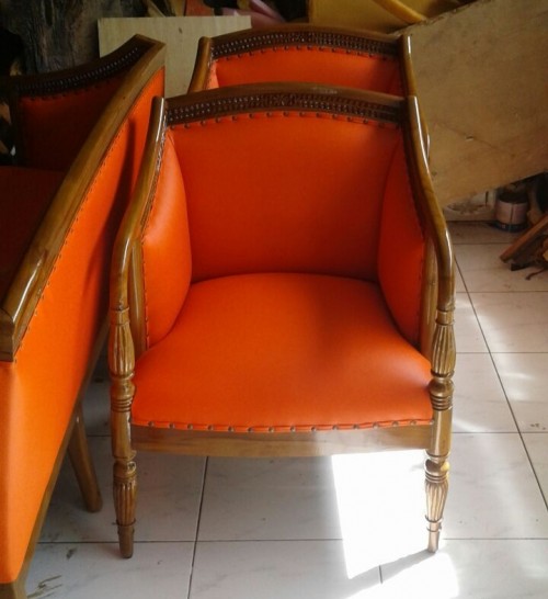 Service Sofa Bandung ganti kulit sofa
